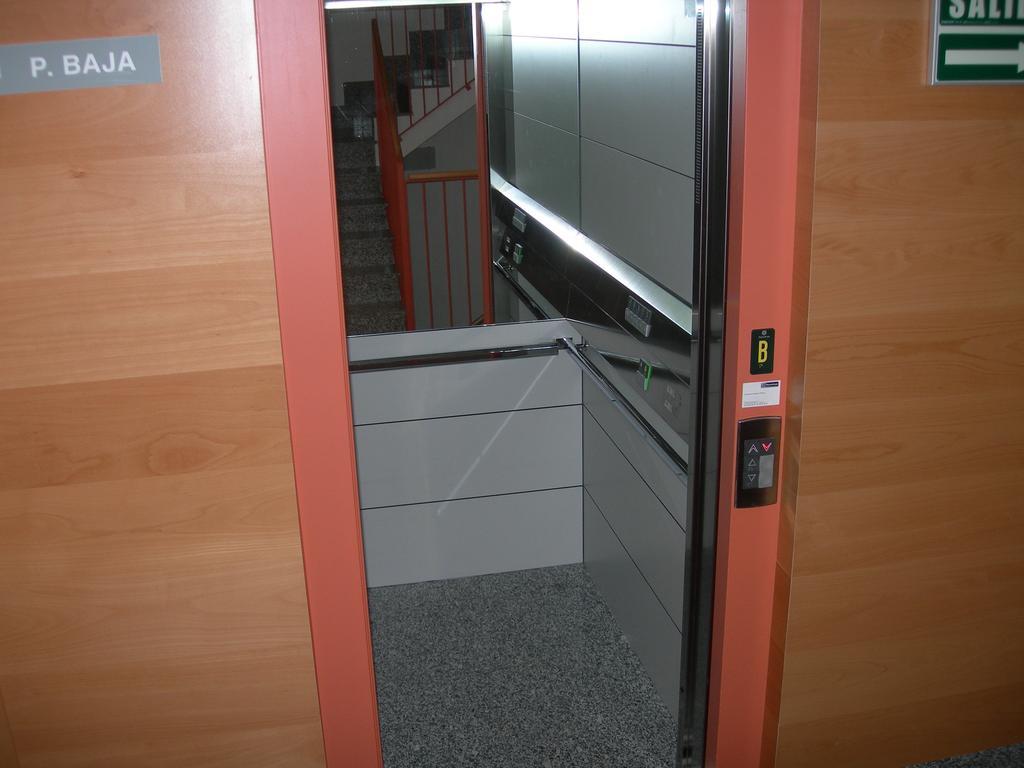 Apartamentos Real Alfoli El Burgo De Osma Exterior photo